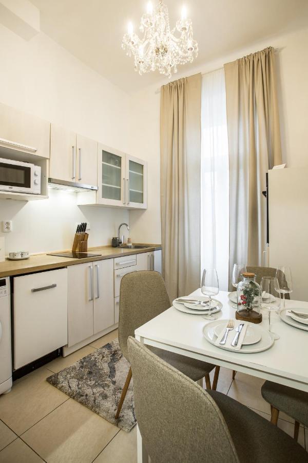 Apartma Zeyer 1887 Karlsbad Eksteriør billede